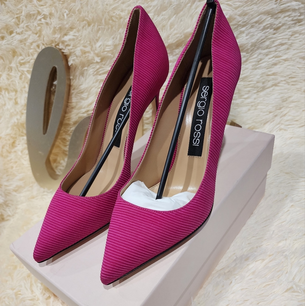 Sergio Rossi Godiva Women Pump in Pink